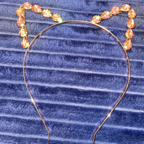 Accessories - Gold metal headband with pink jewels on the ears